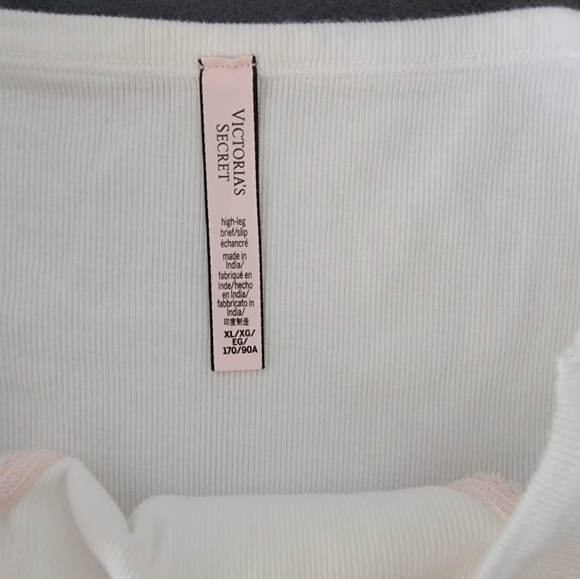 Victoria Secret panties - Picture 2 of 2